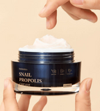 Premium Snail Mucin Skincare Essence - Hot K-beauty item